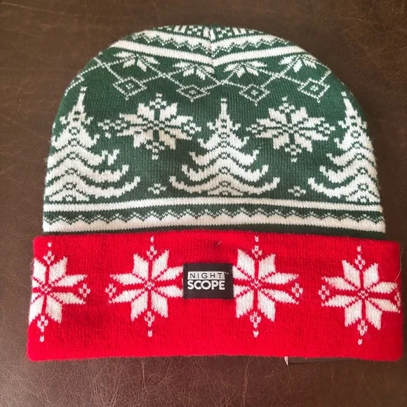 NWT Green and Red LED Beanie with Snowflake Design by Night Scope - Picture 6 of 7